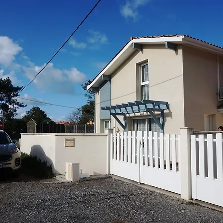 251 Rue Des Pinsons -095 Casa de Férias
